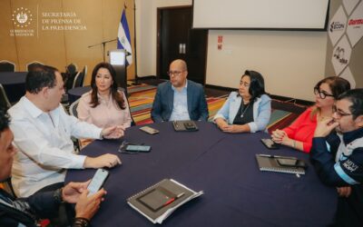 Gobierno presenta nuevas disposiciones para impulsar proyectos de vivienda de interés social ante empresarios