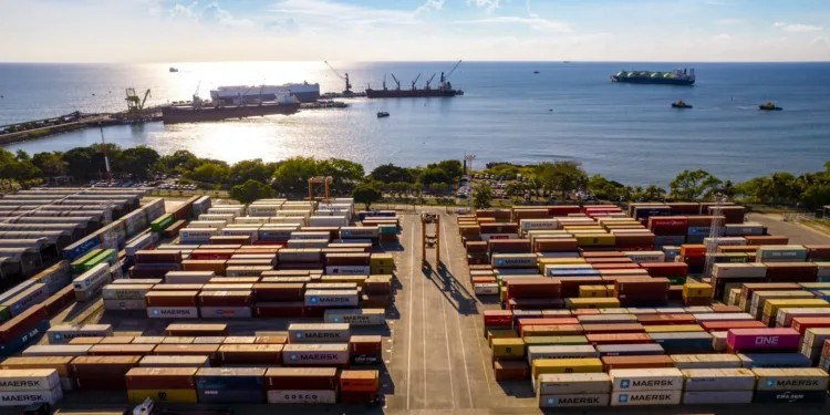 La actividad económica de Centroamérica se desacelera como consecuencia de las tensiones comerciales internacionales