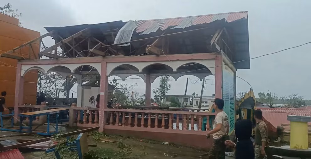 Terremoto de magnitud 6,7 sacude Filipinas y desata alerta de tsunami