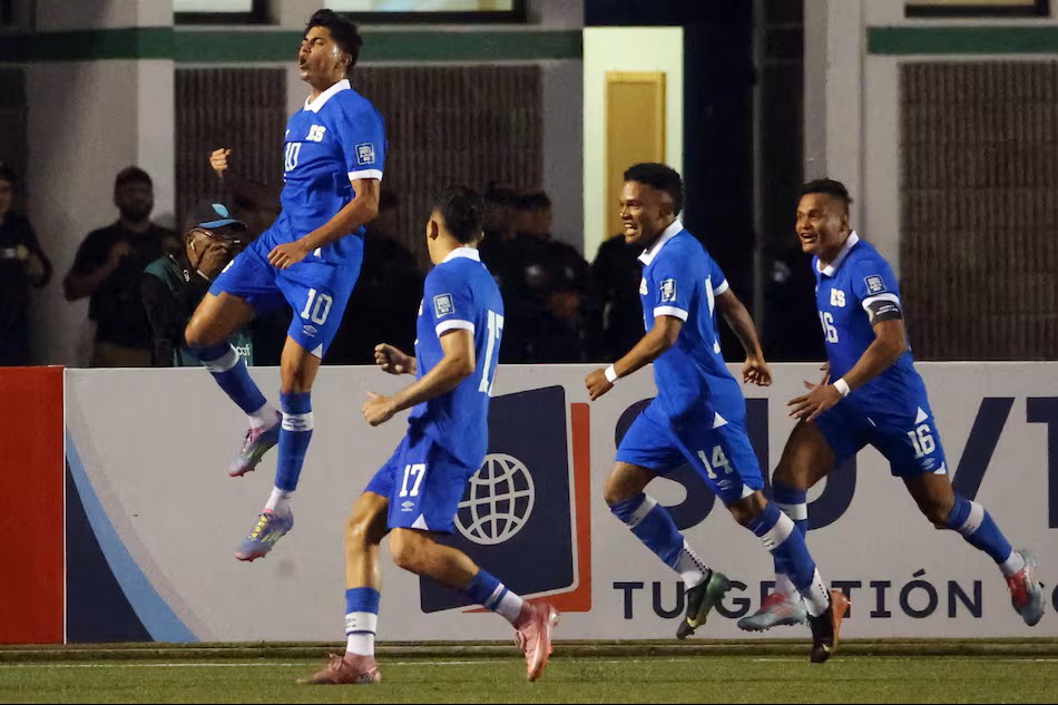 FIFA sanciona a El Salvador por actos de racismo en el Cuscatlán