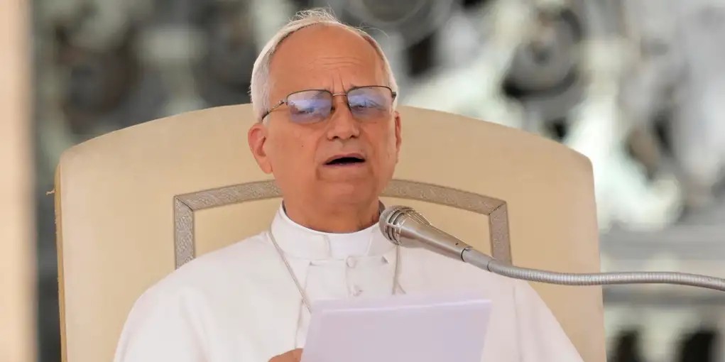 Papa León XIV pide «distribución diferente de la riqueza»