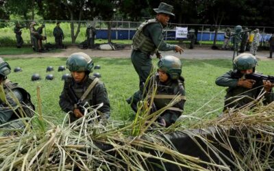 Maniobras militares en Venezuela ante posible ataque de Estados Unidos