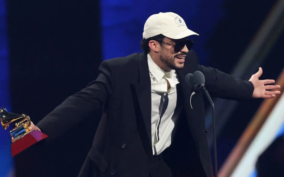 Bad Bunny arrasa en los Latin Grammy 2025