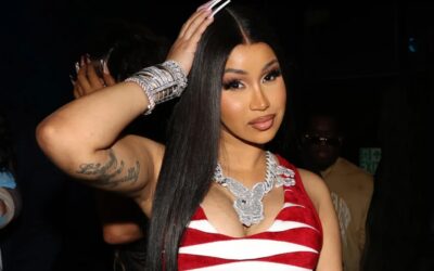 La cantante Cardi B convierte el cordón umbilical de su bebé en una joya extravagante