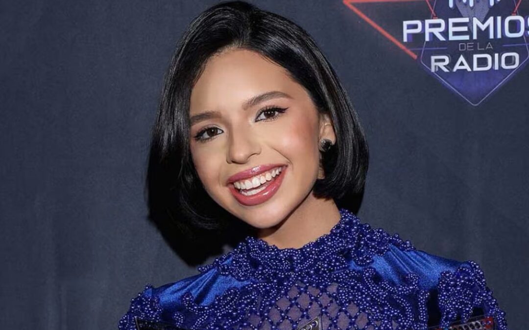 ¿Ángela Aguilar cambiaría la música por la actuación?