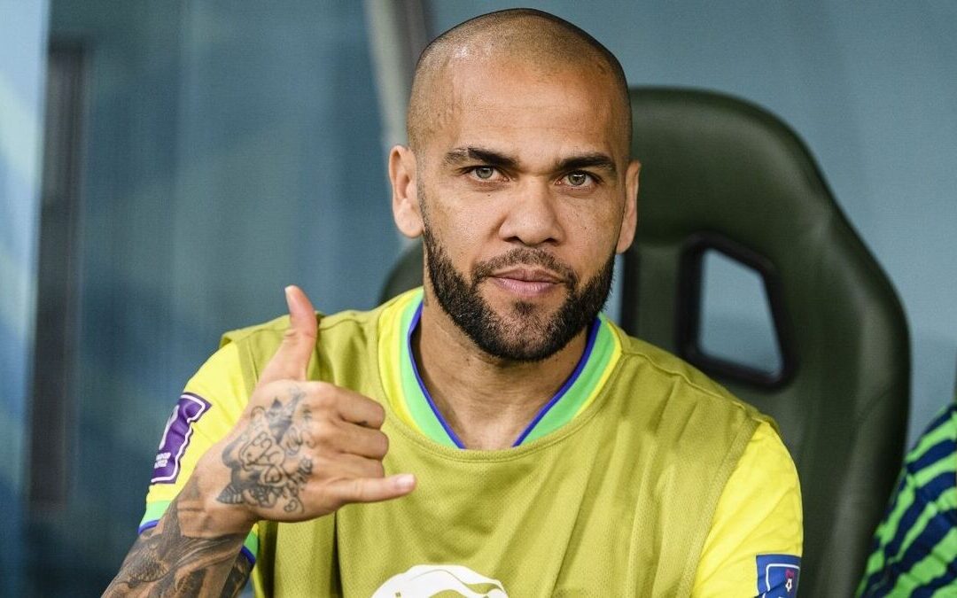 Dani Alves prepara un regreso histórico al fútbol europeo a los 42 años