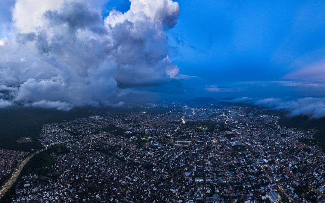 MARN pronostica un lunes con un ambiente cálido y probabilidad de lluvias en sectores de montaña