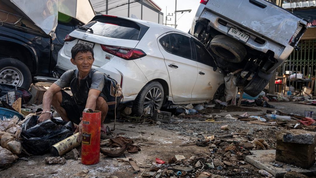 Inundaciones en Asia dejan más de 1,200 muertos
