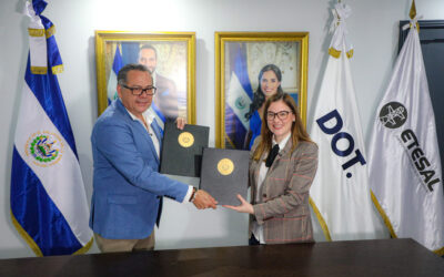 Fortalecen cooperación entre instituciones para mejorar la atención al usuario en el ámbito de la construcción